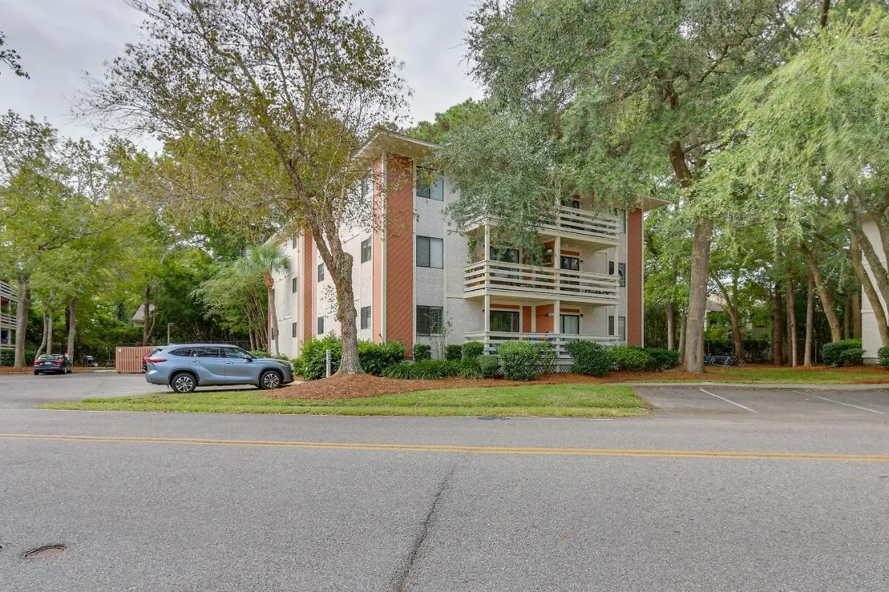 Coastal Hilton Head Getaway Less Than 2 Mi To Golfing! *