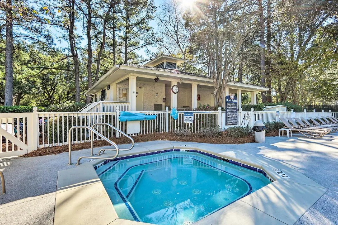 Apartment Coastal Hilton Head Getaway Less Than 2 Mi To Golfing! *