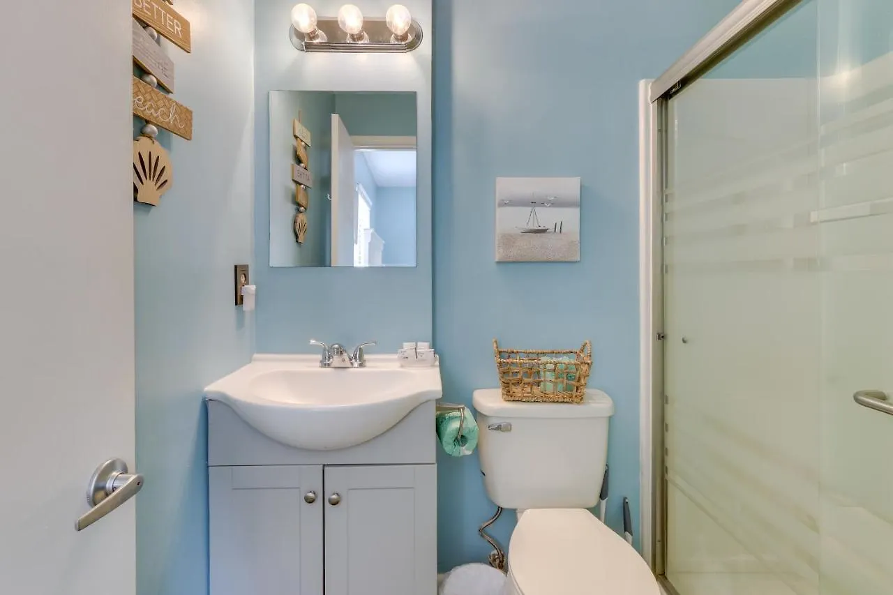 Apartment Coastal Hilton Head Getaway Less Than 2 Mi To Golfing!