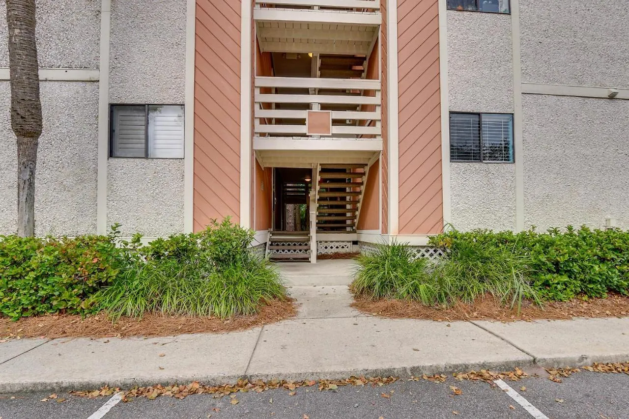 Coastal Hilton Head Getaway Less Than 2 Mi To Golfing! Apartment