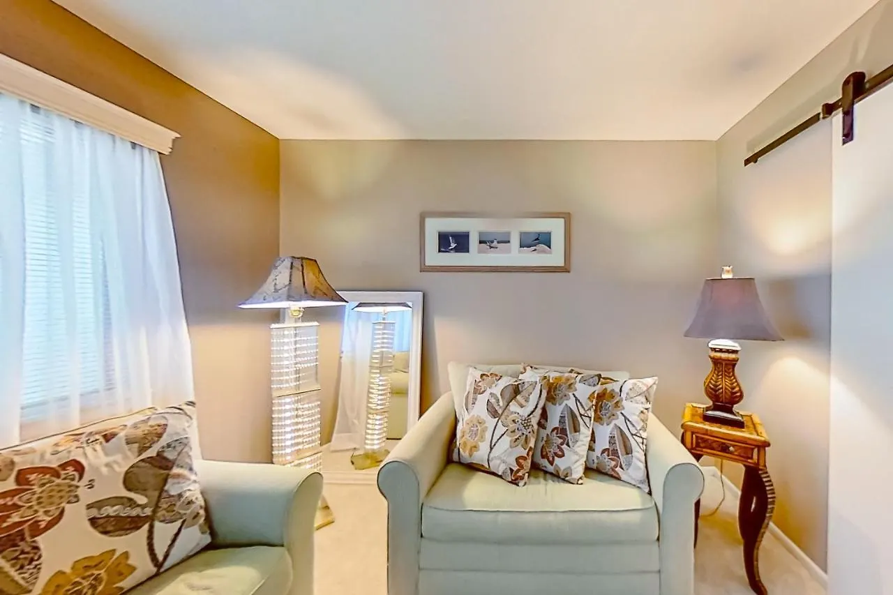 Harbour Master 503 Apartment