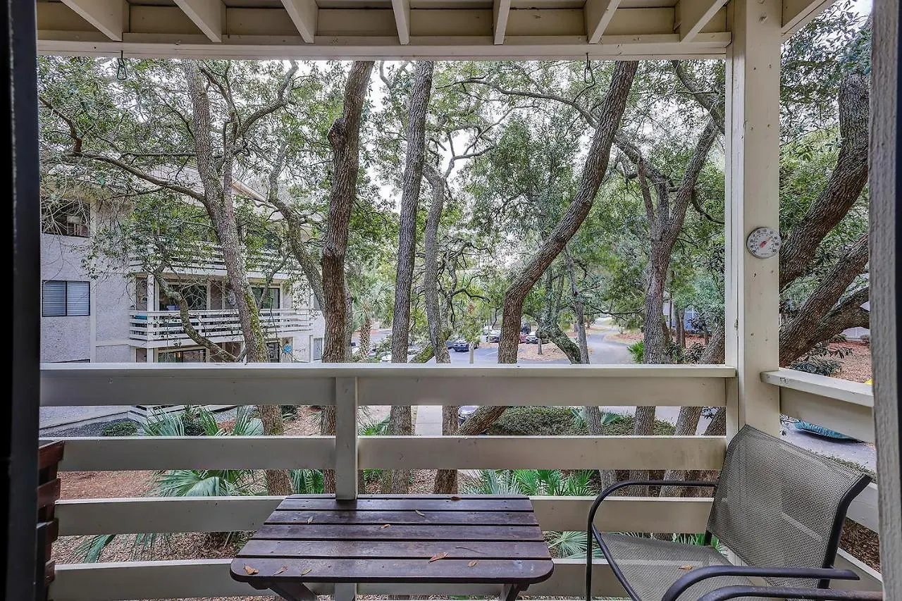 Fiddlers Cove 20f Apartment