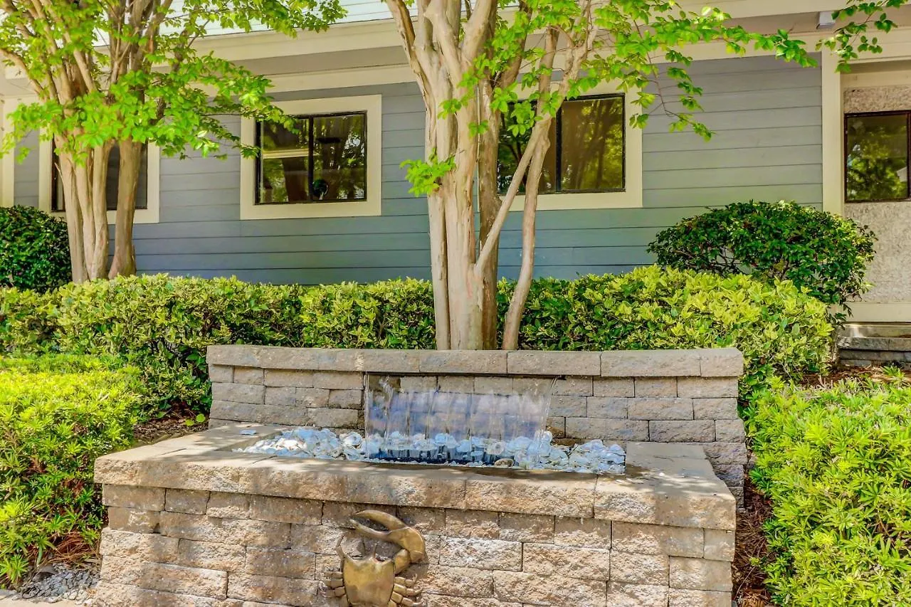 Apartment Fiddlers Cove 20f