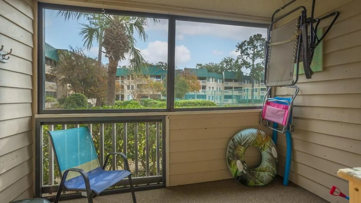 Walk To The Waterfront Oasis Apartment