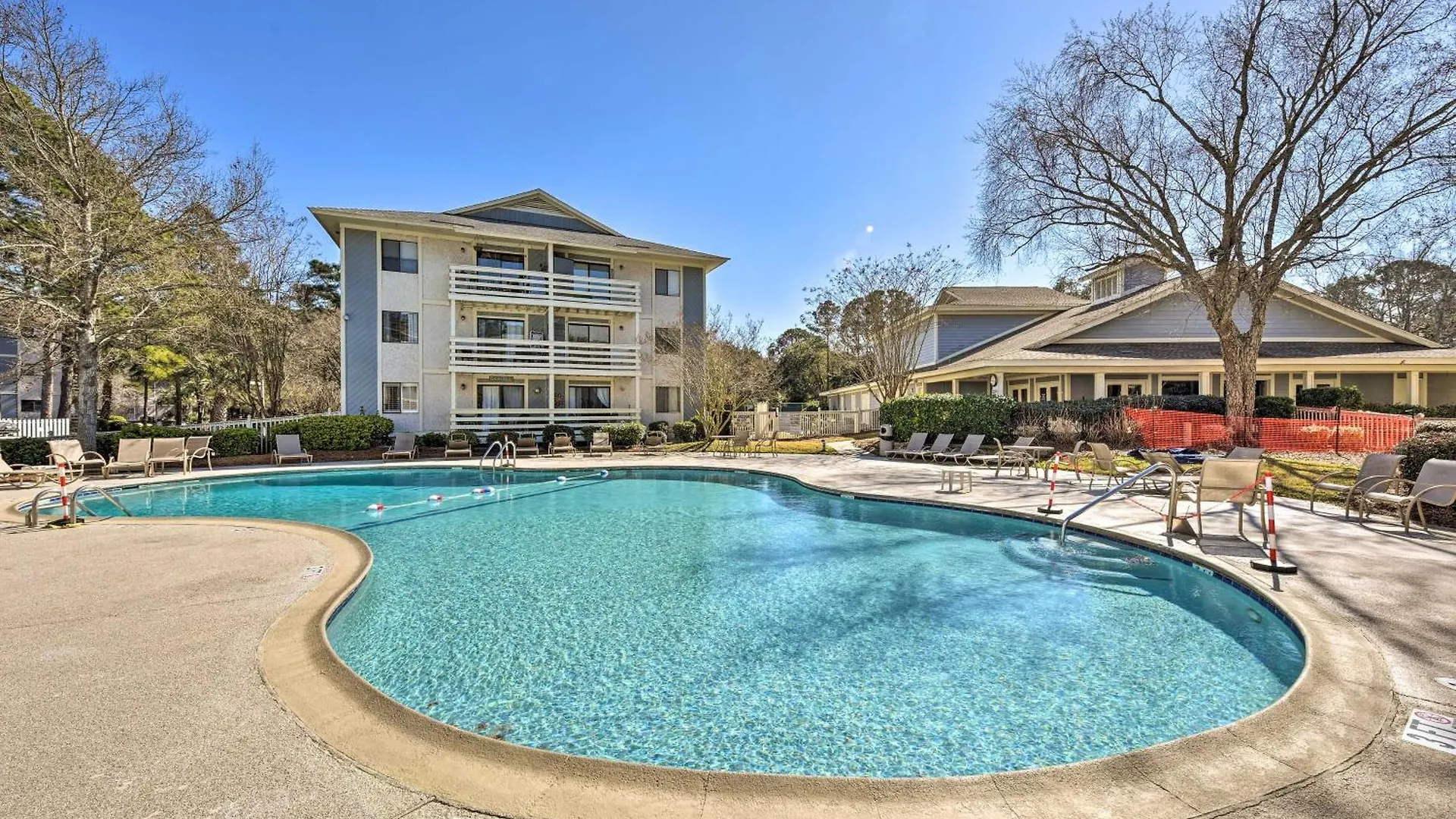 Gem, Walk To Folly Field Beach! Apartment Hilton Head Island