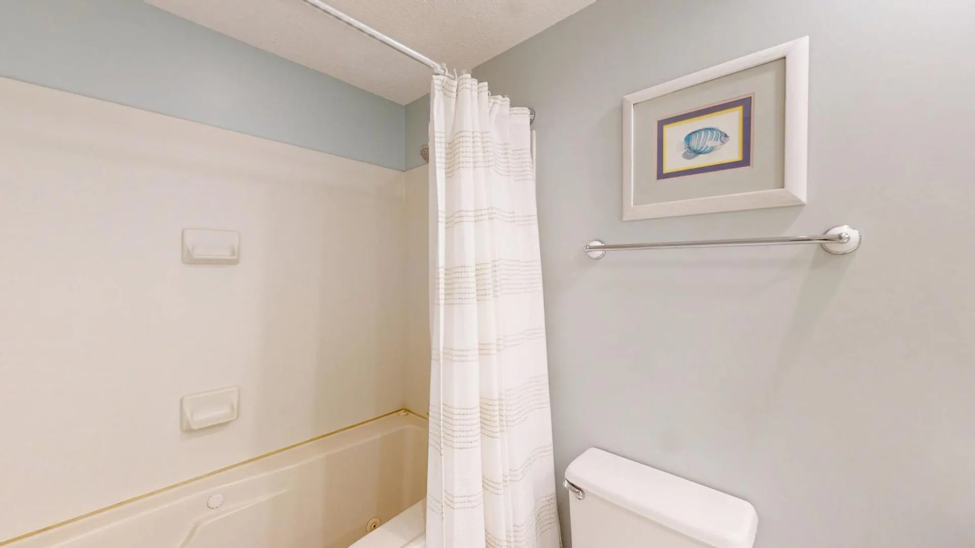 Vila 5502 Hampton Place South