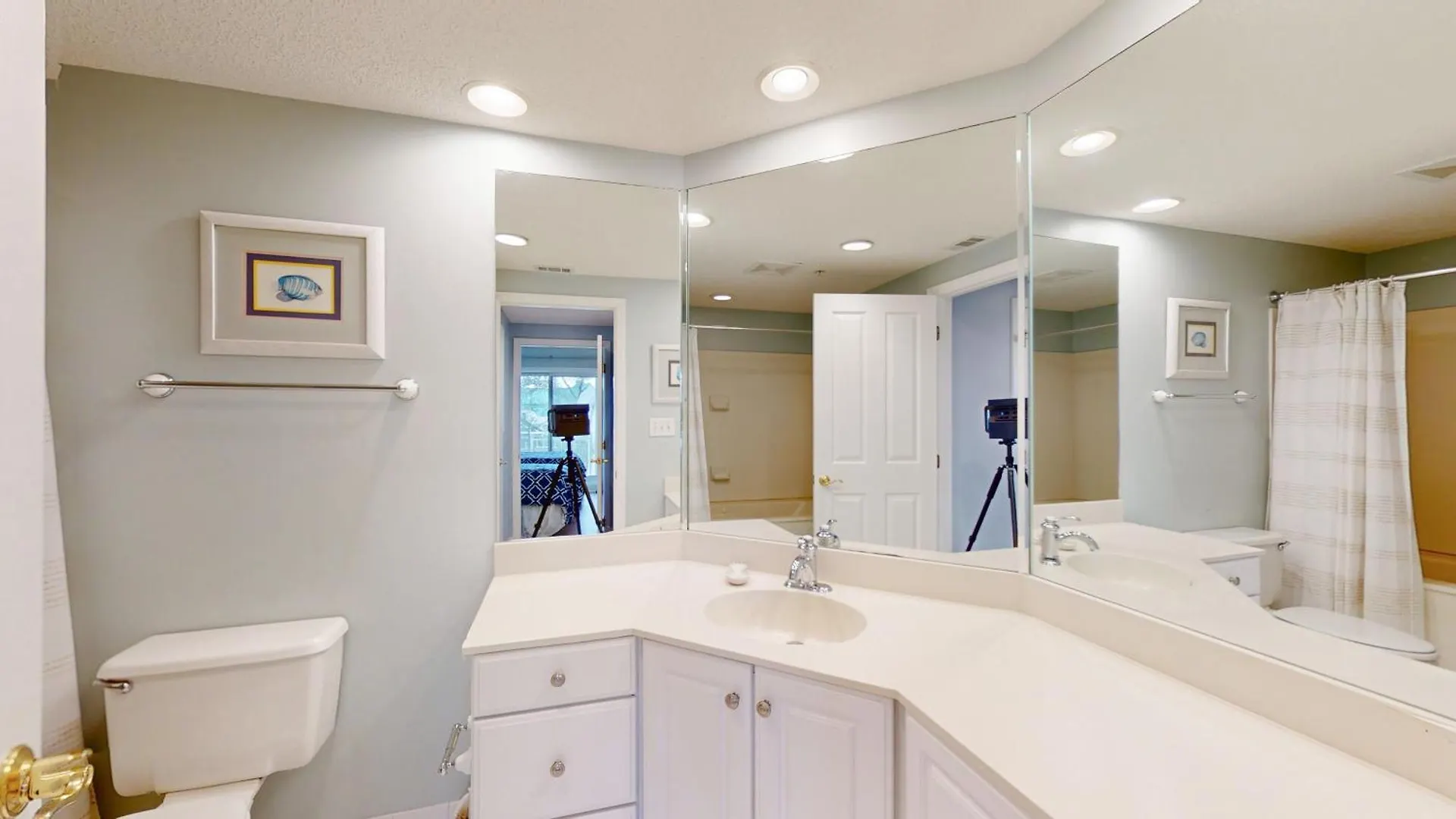 5502 Hampton Place South Vila *