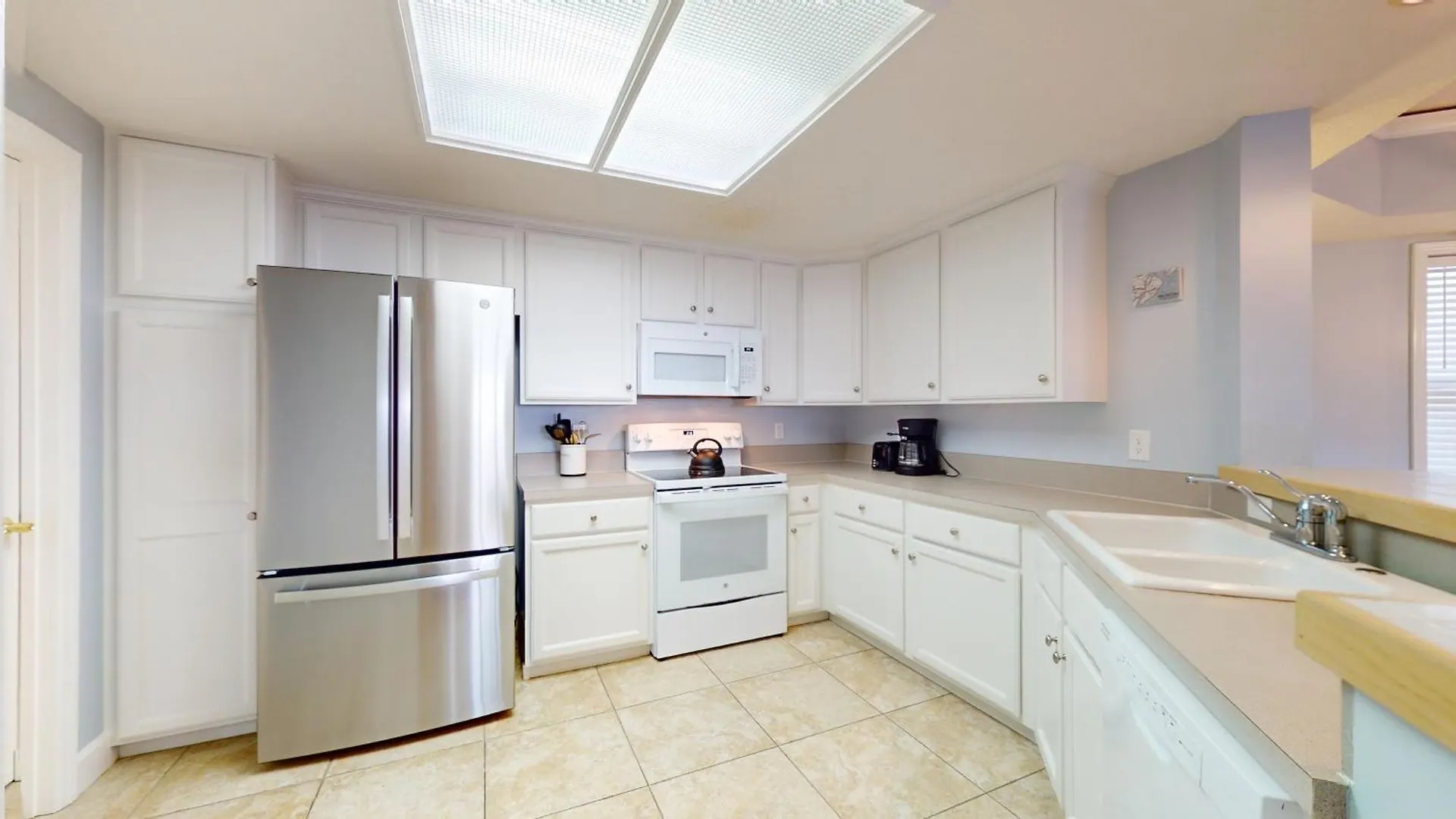 5502 Hampton Place South *