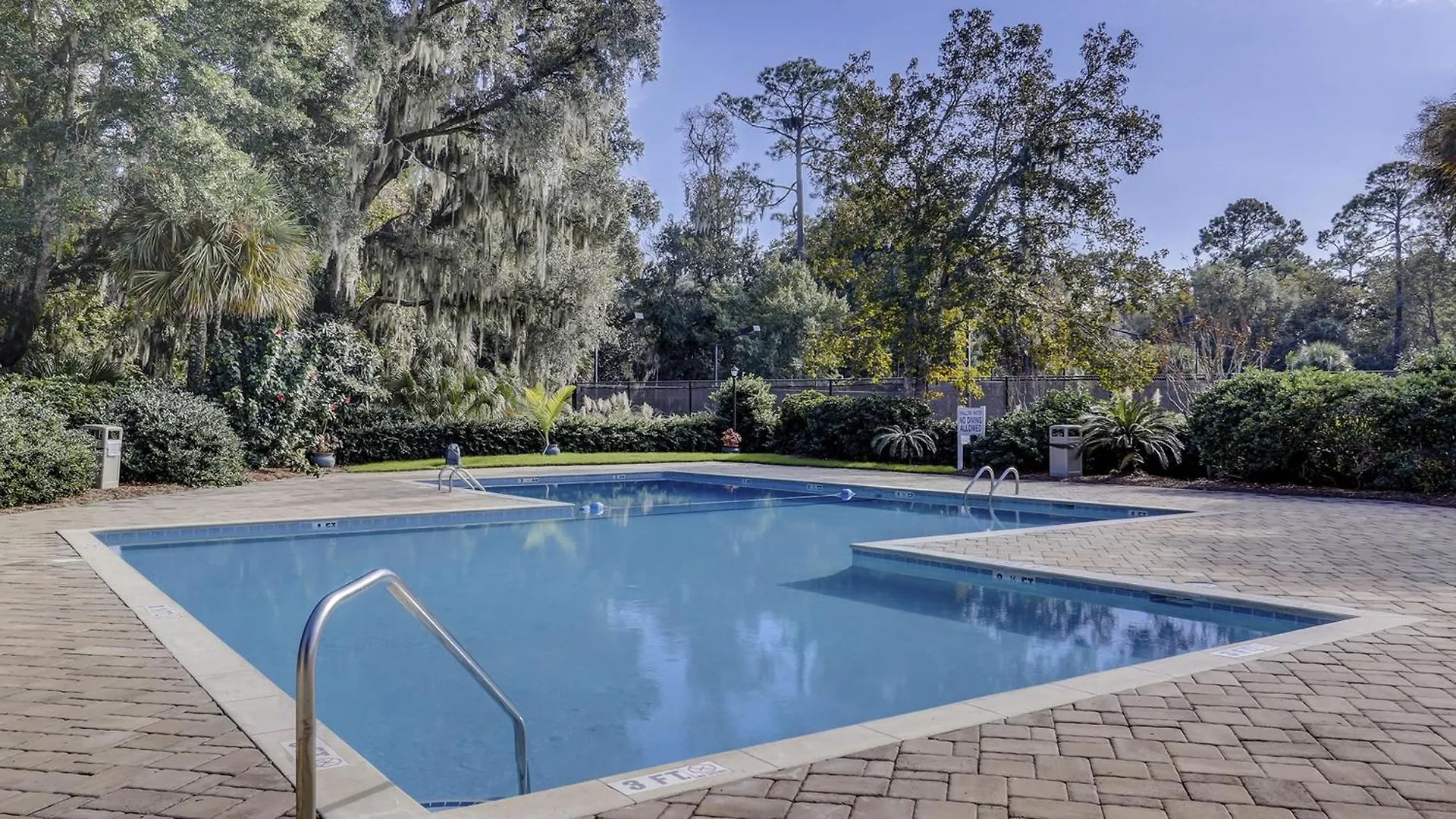 Evian 166 Apartment Hilton Head Island