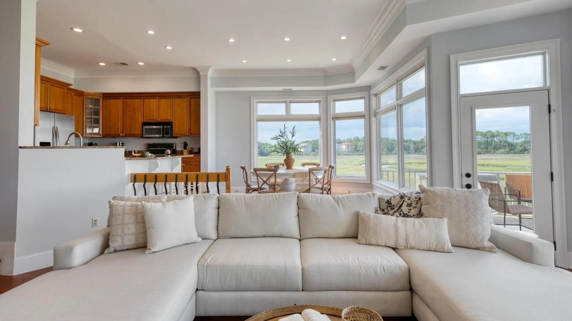 Beachwalk By Avantstay Hilton Head Oasis Steps From Singleton Beach Holiday home