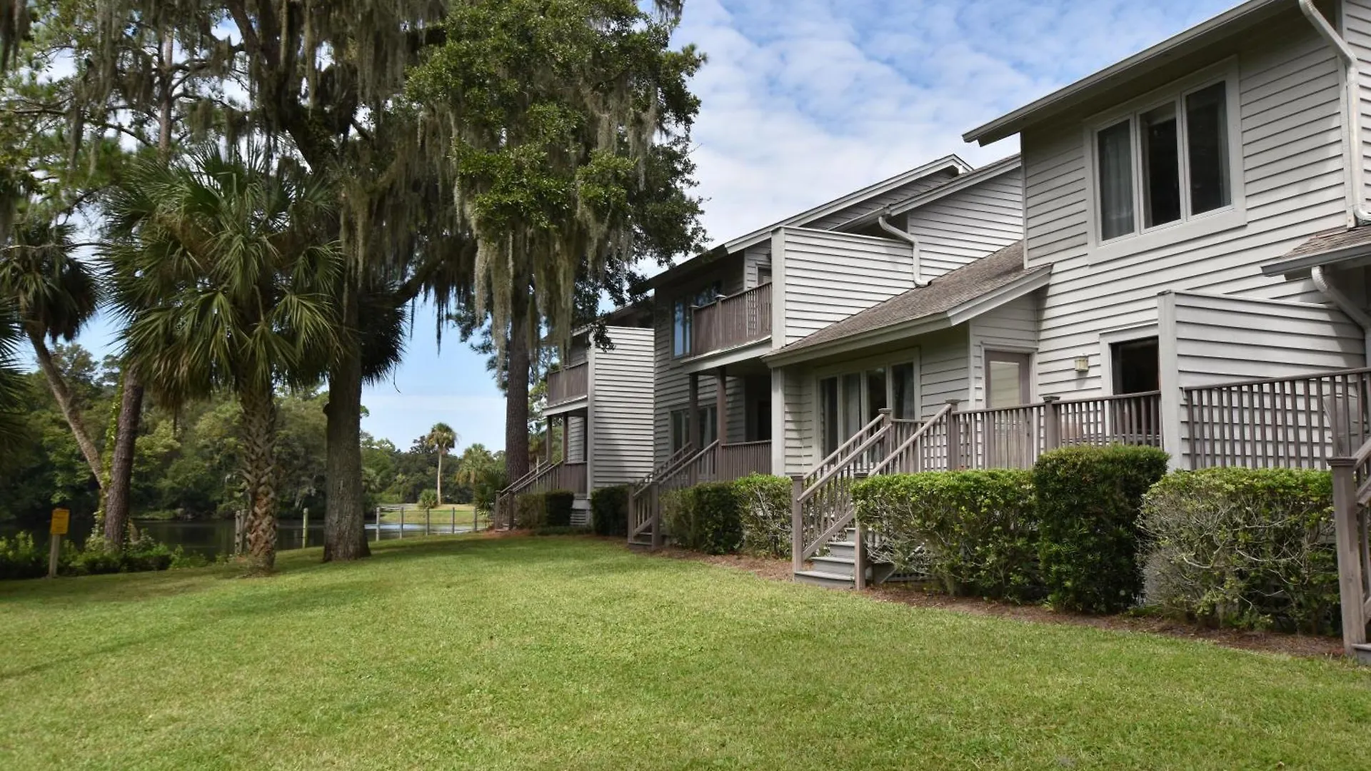 Villa 2 Bedrooms At Brigantine Quarters Num232 Hilton Head Island