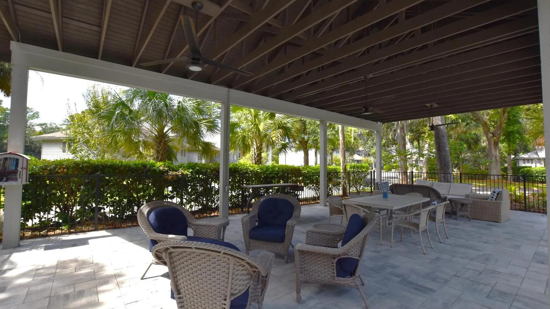 Villa 2 Bedrooms At Brigantine Quarters Num232 Hilton Head Island