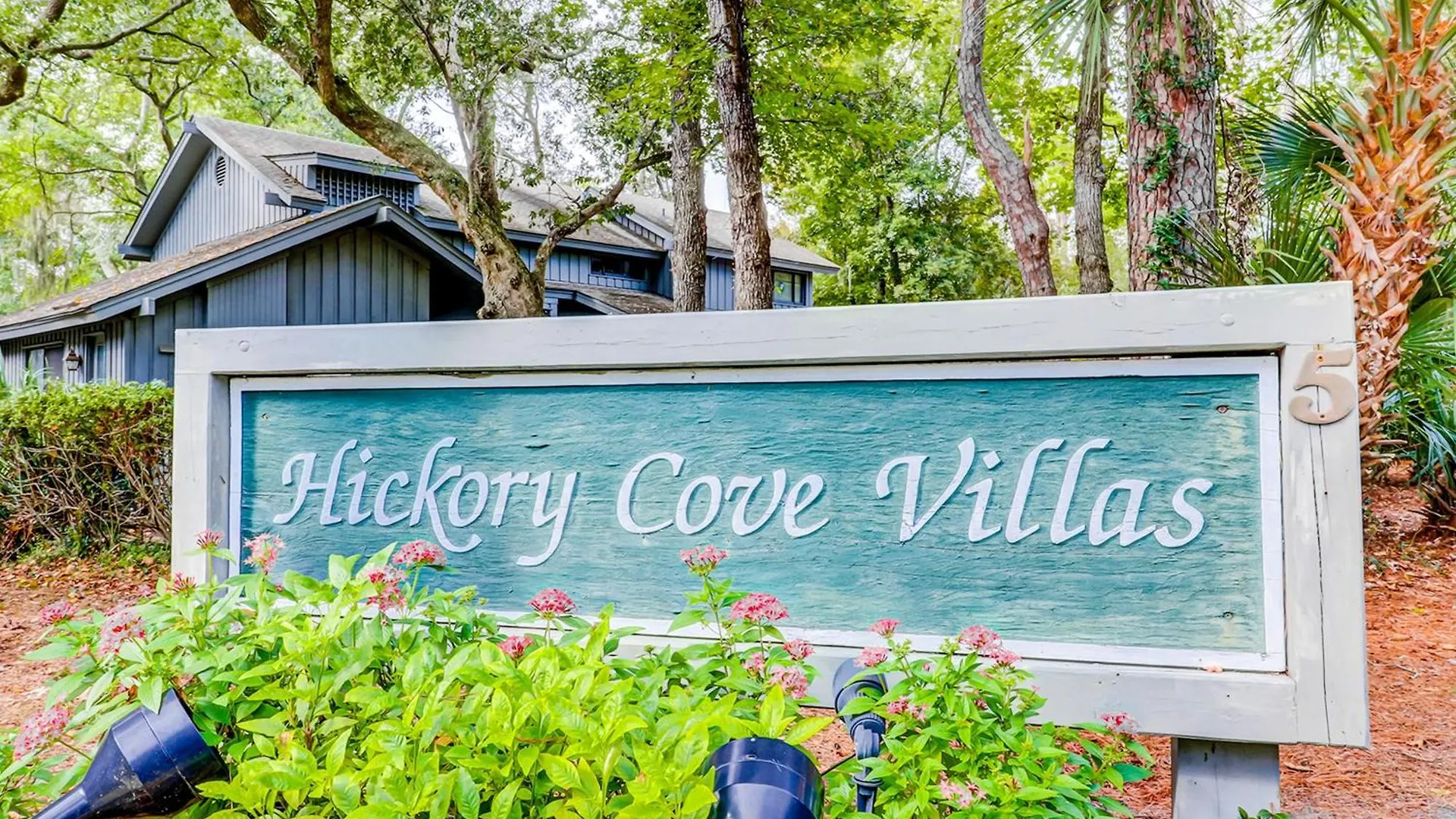 Hickory Cove 39 Apartment *