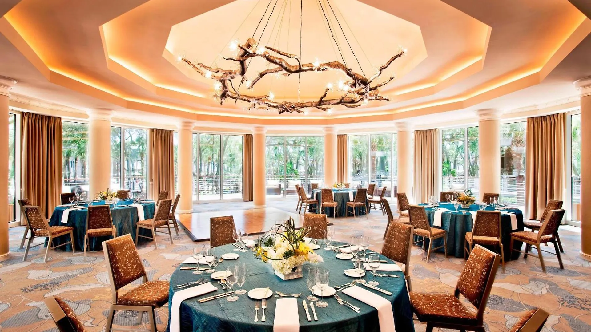 Resort The Westin & 4*