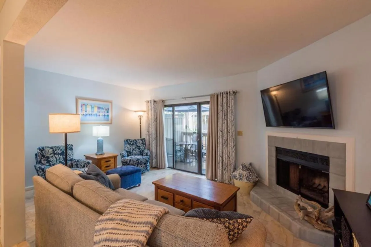 182 Beachwalk Holiday home