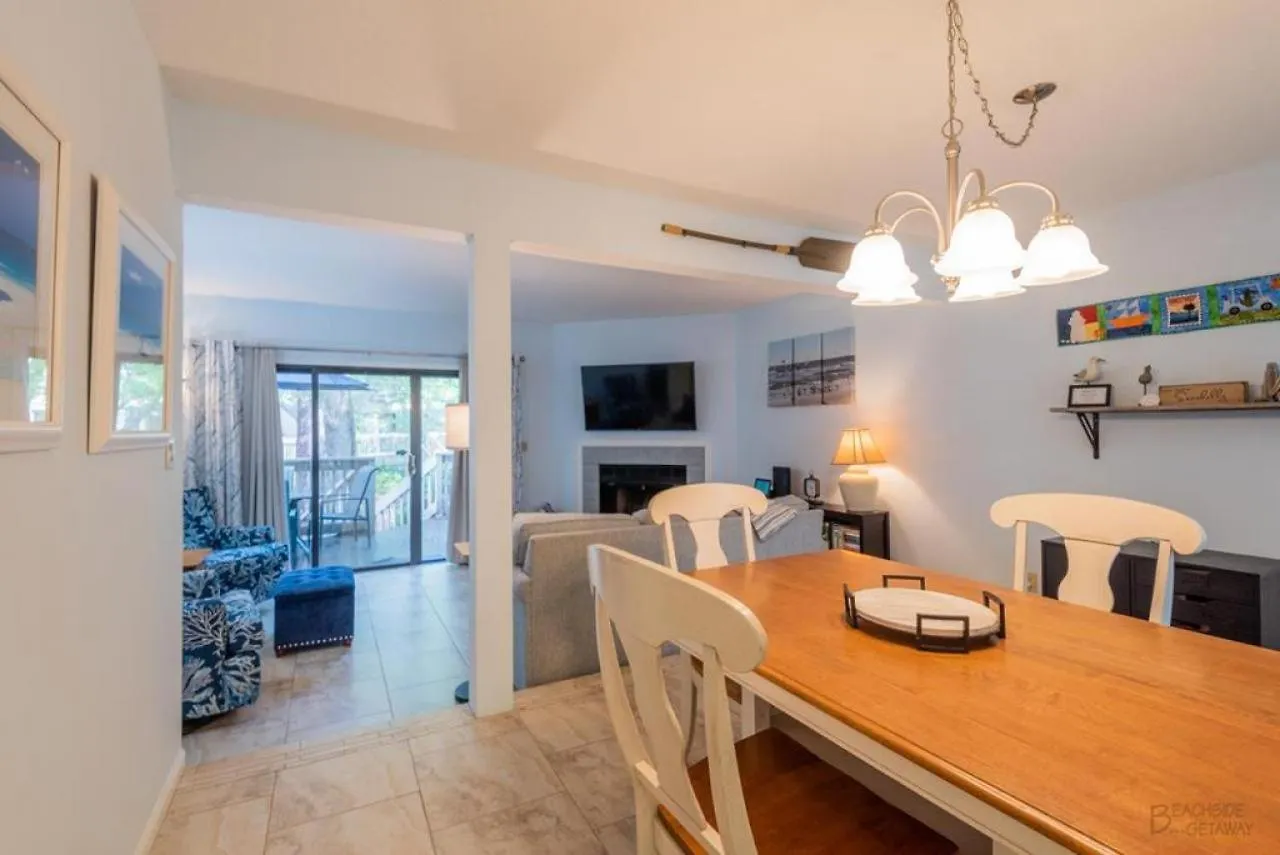 182 Beachwalk