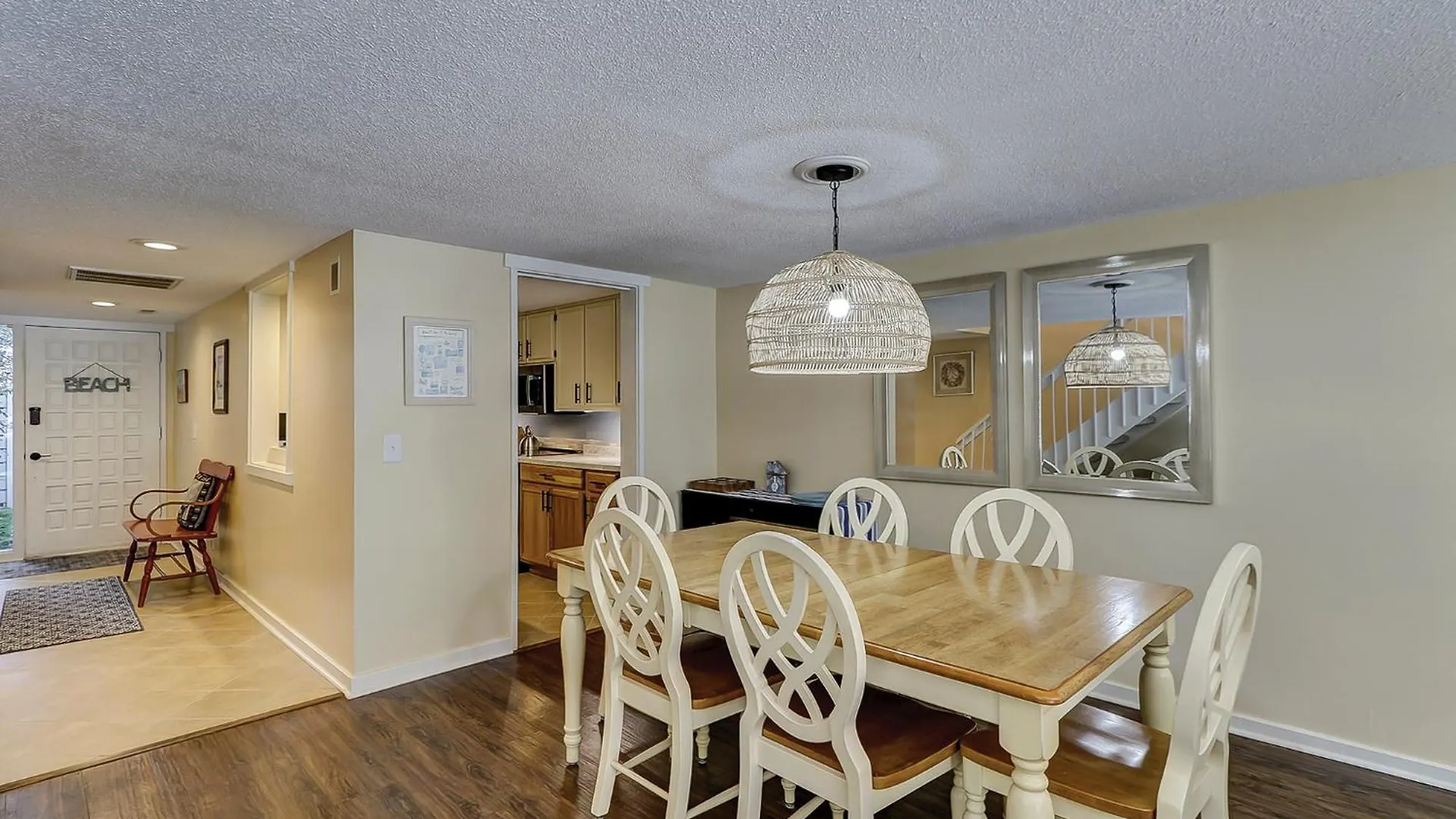Shipmaster 1703 Villa