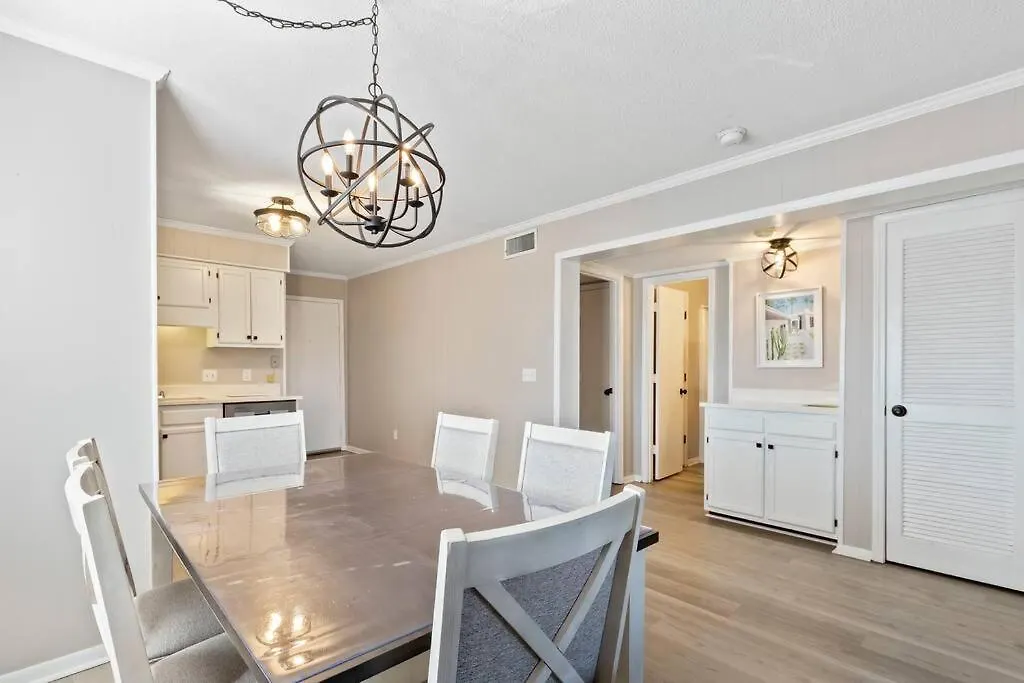 Lover's Paradise. On The Beach. Sleeps 8. *