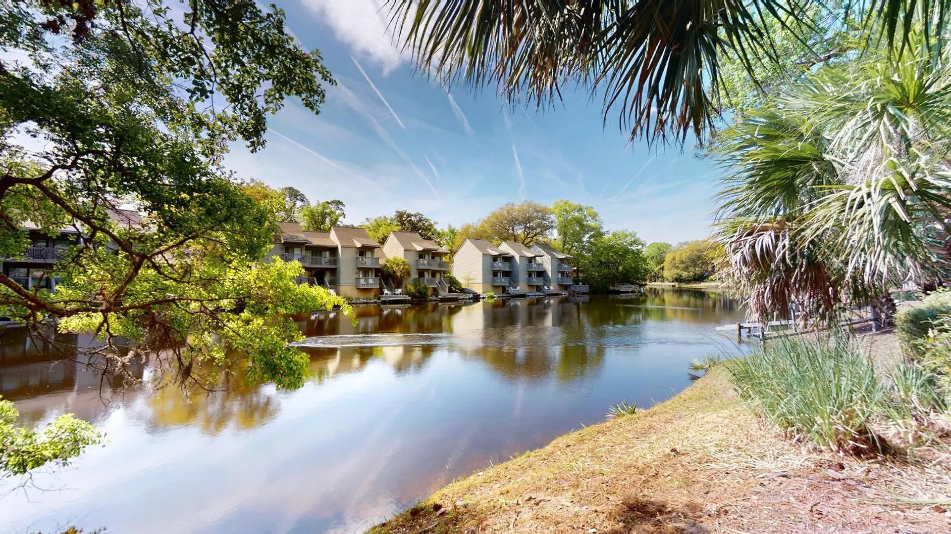 4 Hickory Cove *