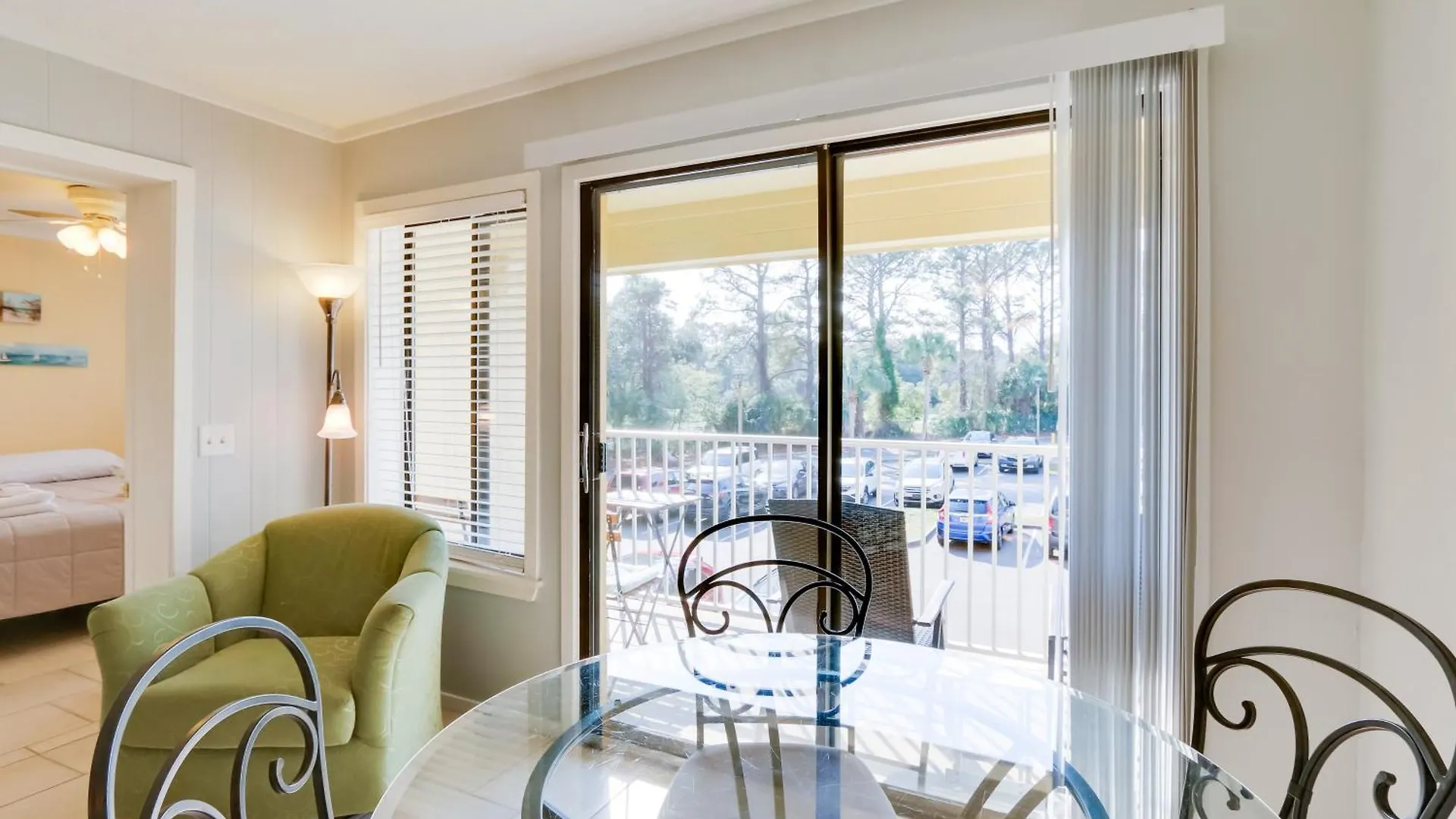 Apartment Bright And Beachy Getaway On Hilton Head Island! Hilton Head Island
