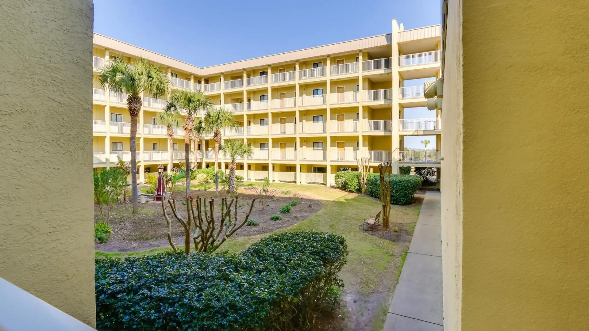 Bright And Beachy Getaway On Hilton Head Island! Apartment Hilton Head Island