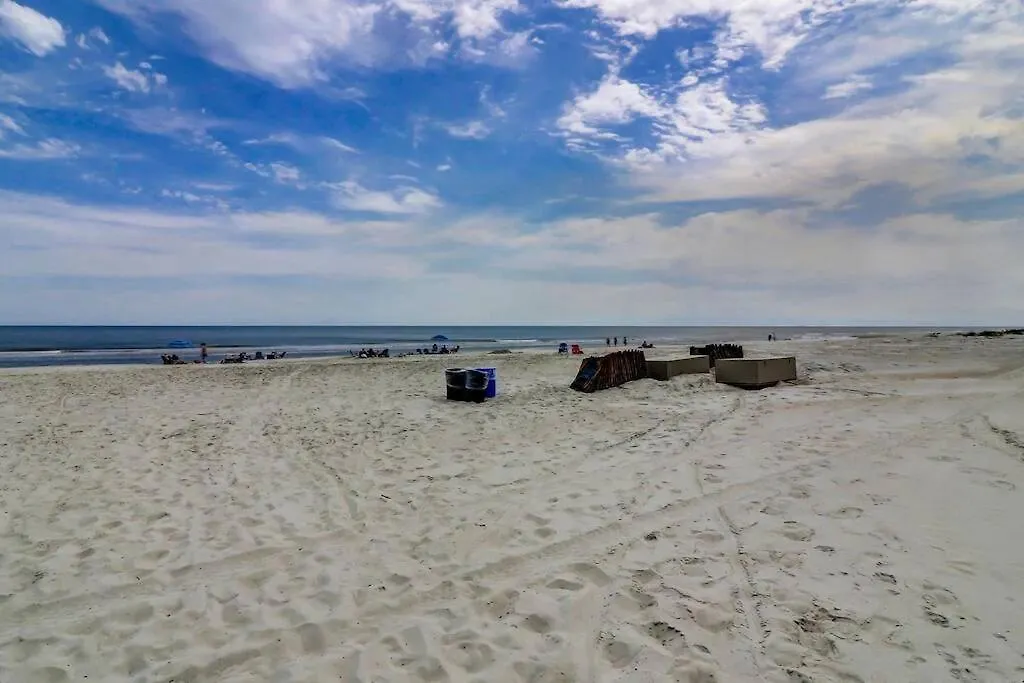 Daze-2 Bedroom, Short Walk To The * Hilton Head Island