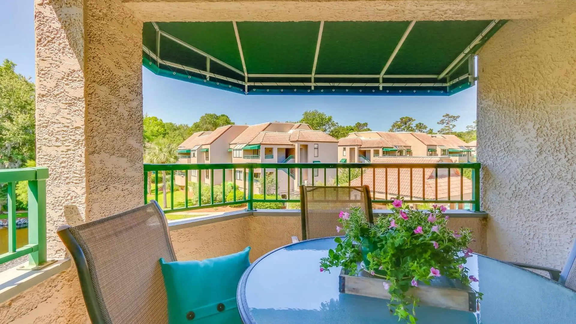 2 Mi To Dog-friendly Hilton Head Condo! * Hilton Head Island