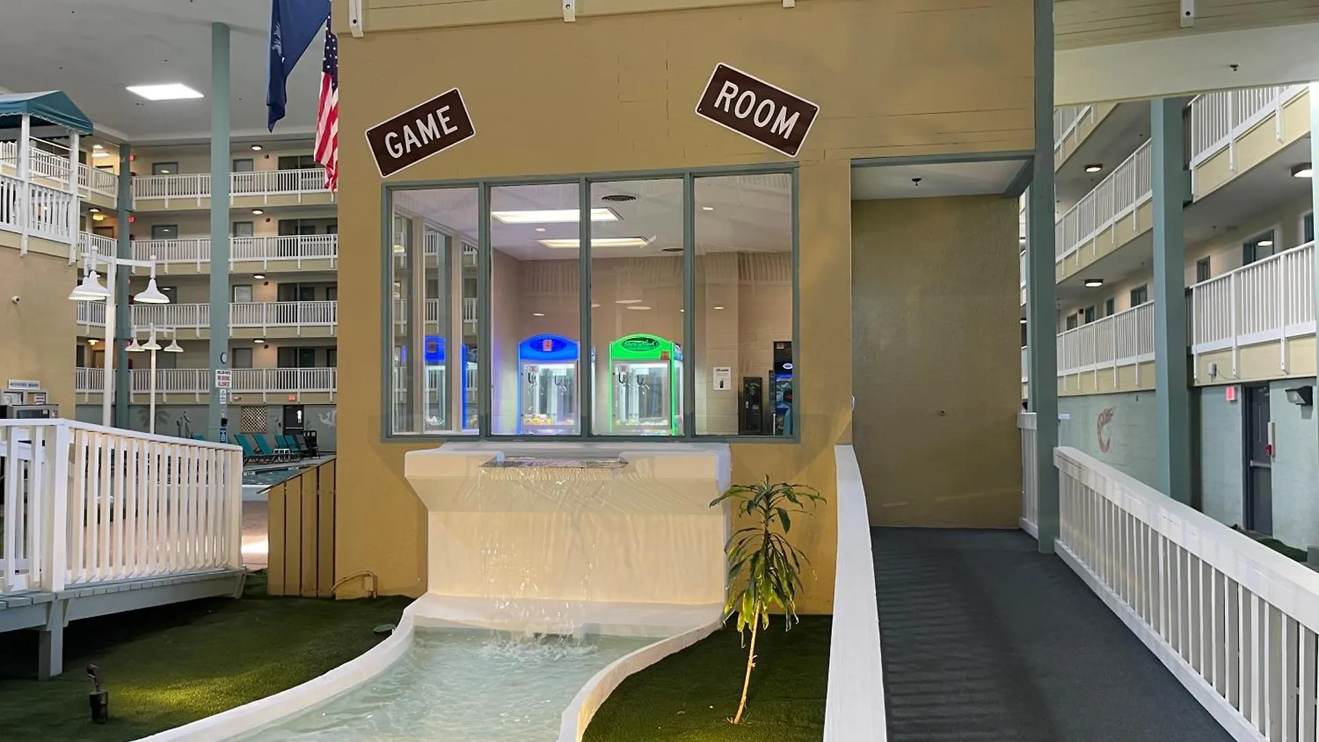 Apartment Daze-2 Bedroom, Short Walk To The Hilton Head Island