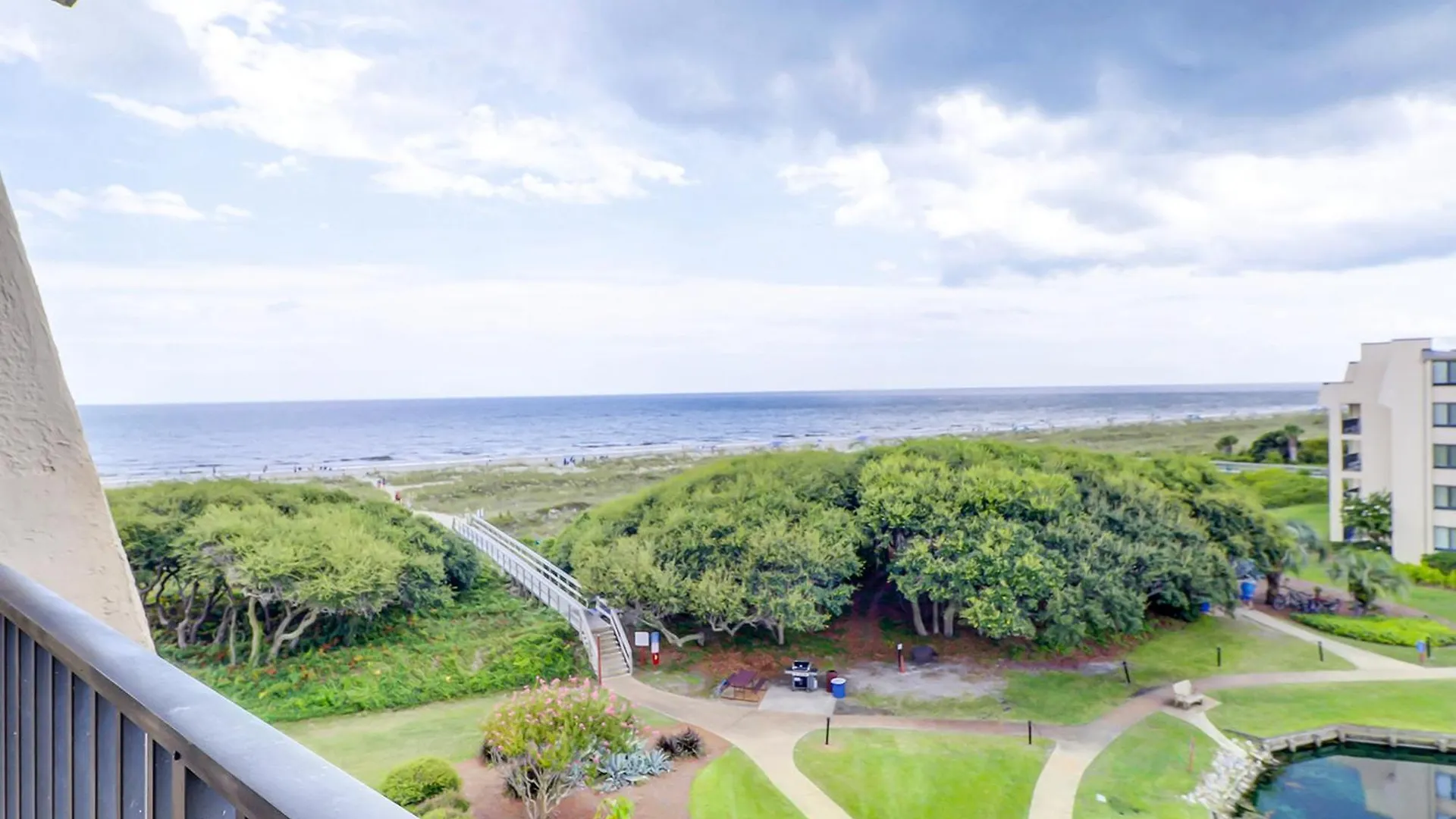 Island Club 6 公寓 *