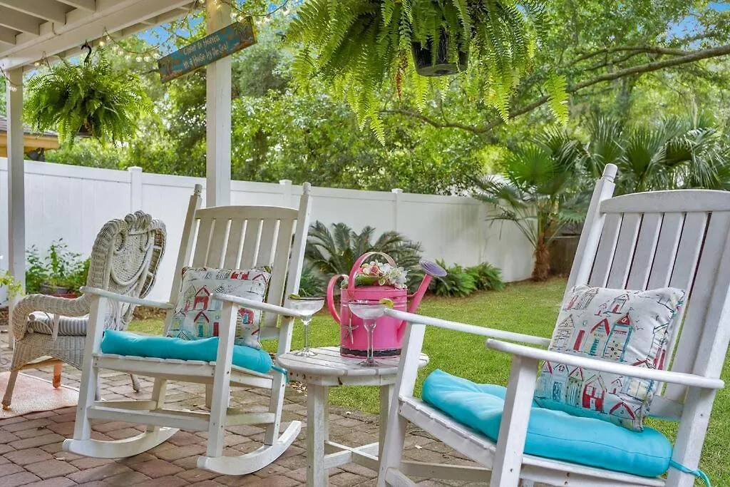 Charming 3br 2 Bath With Hot Tub! * Hilton Head Island