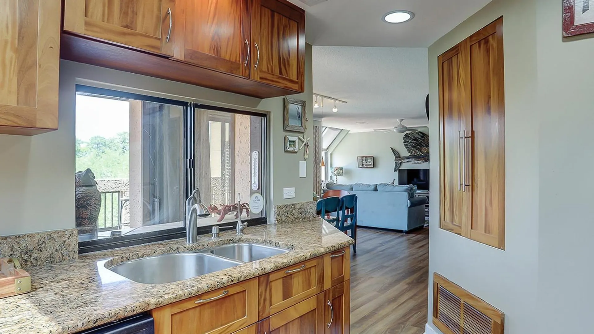 Villa Harbourside 7150