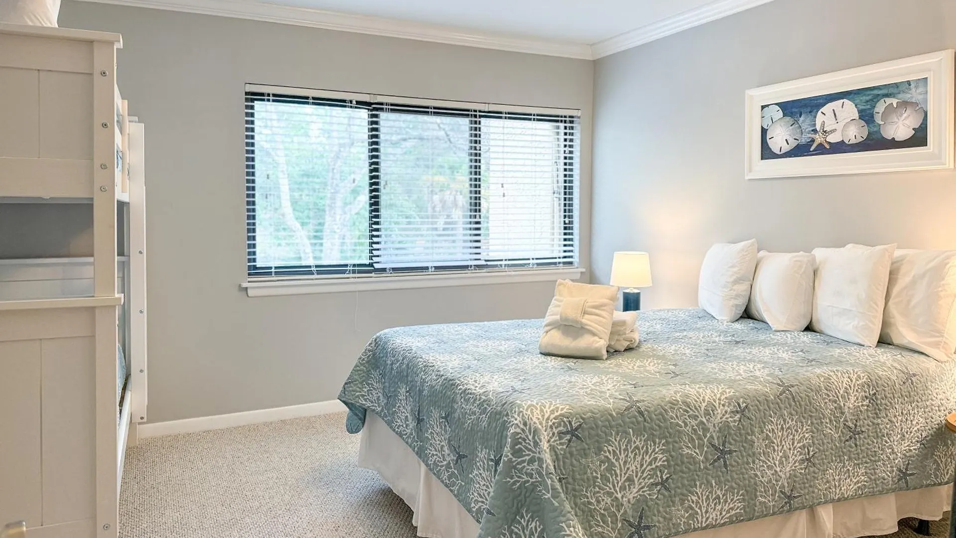 133 Island Club - Host2coast Villa *
