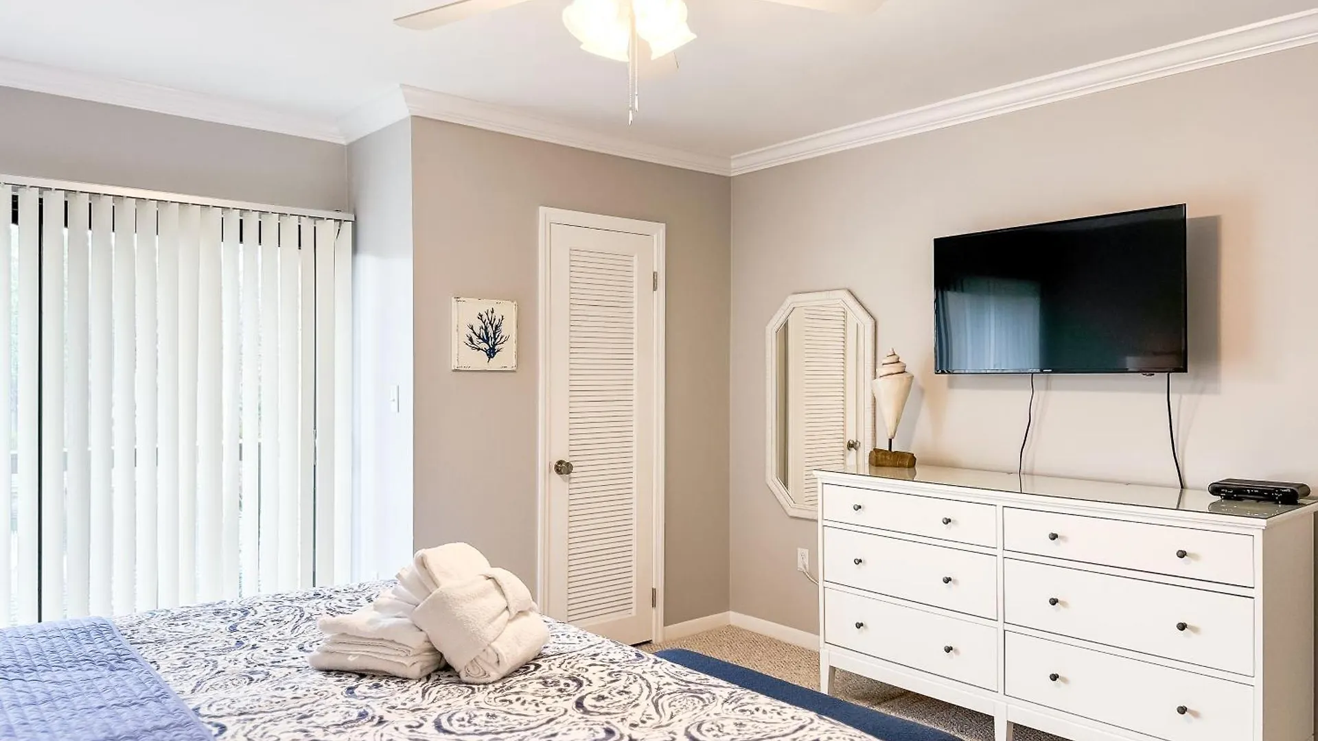 133 Island Club - Host2coast Villa *