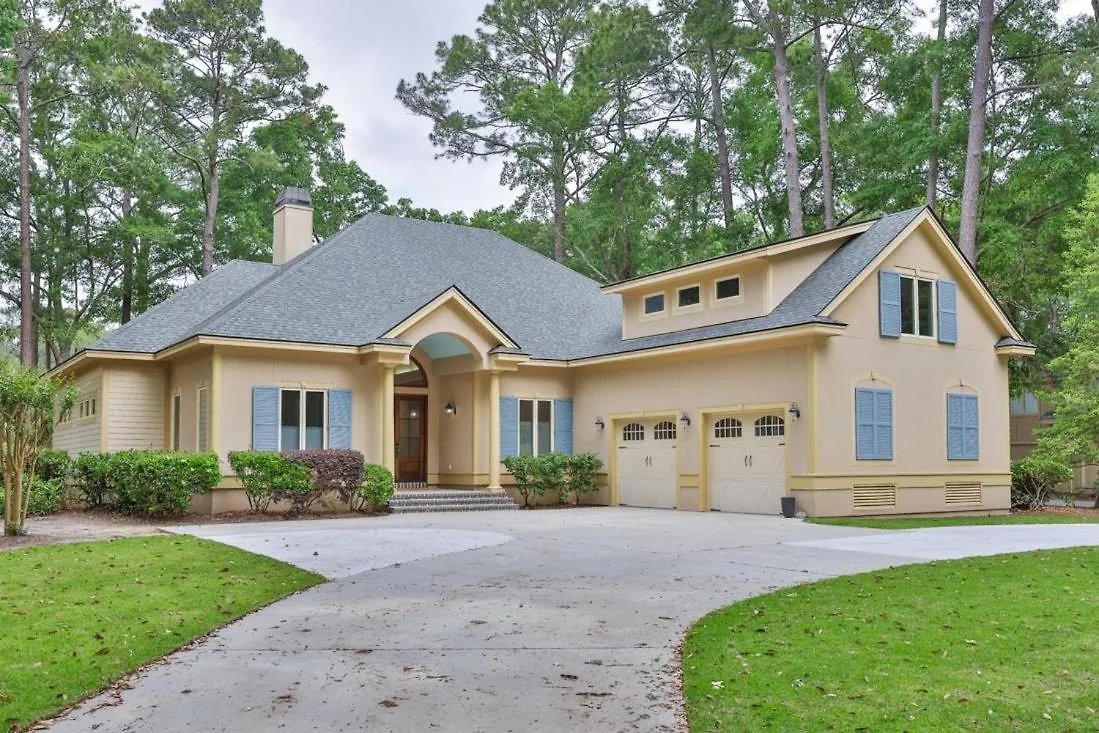 27 Kingston Rd. * Hilton Head Island