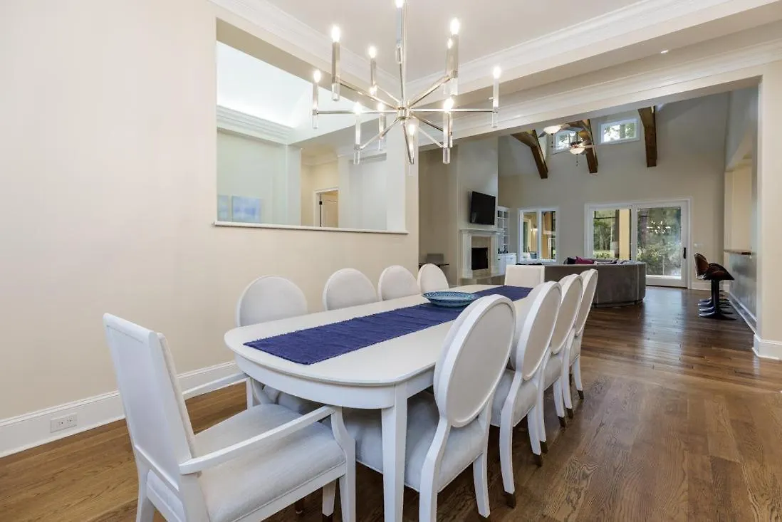 27 Kingston Rd. Holiday home *