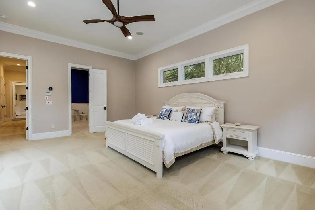 27 Kingston Rd. Holiday home