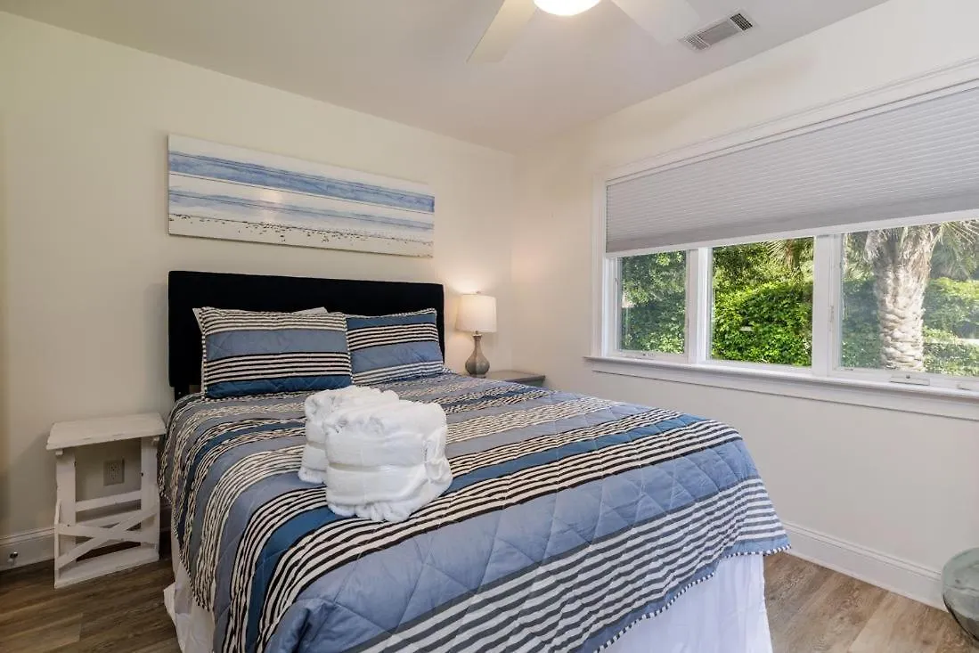 2 Night Hawk Holiday home