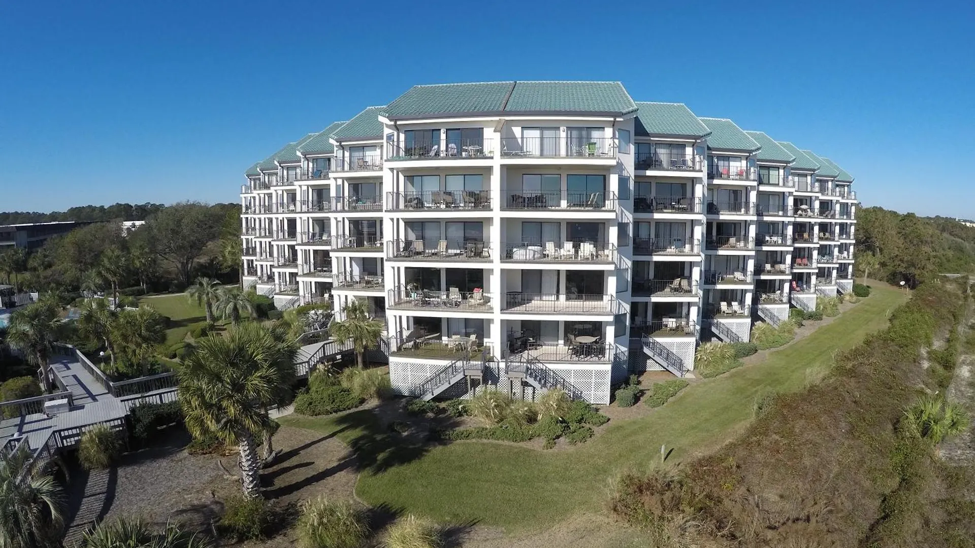 Ocean Views, Private Deck, Oasis