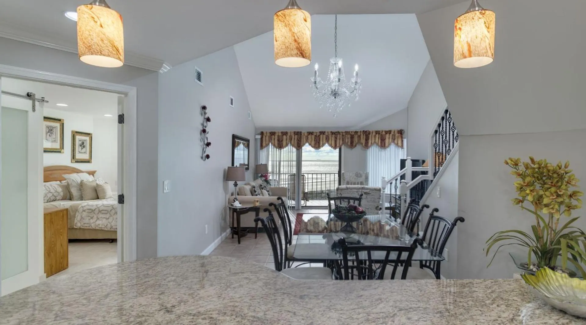 Villa Ocean Views, Private Deck, Oasis