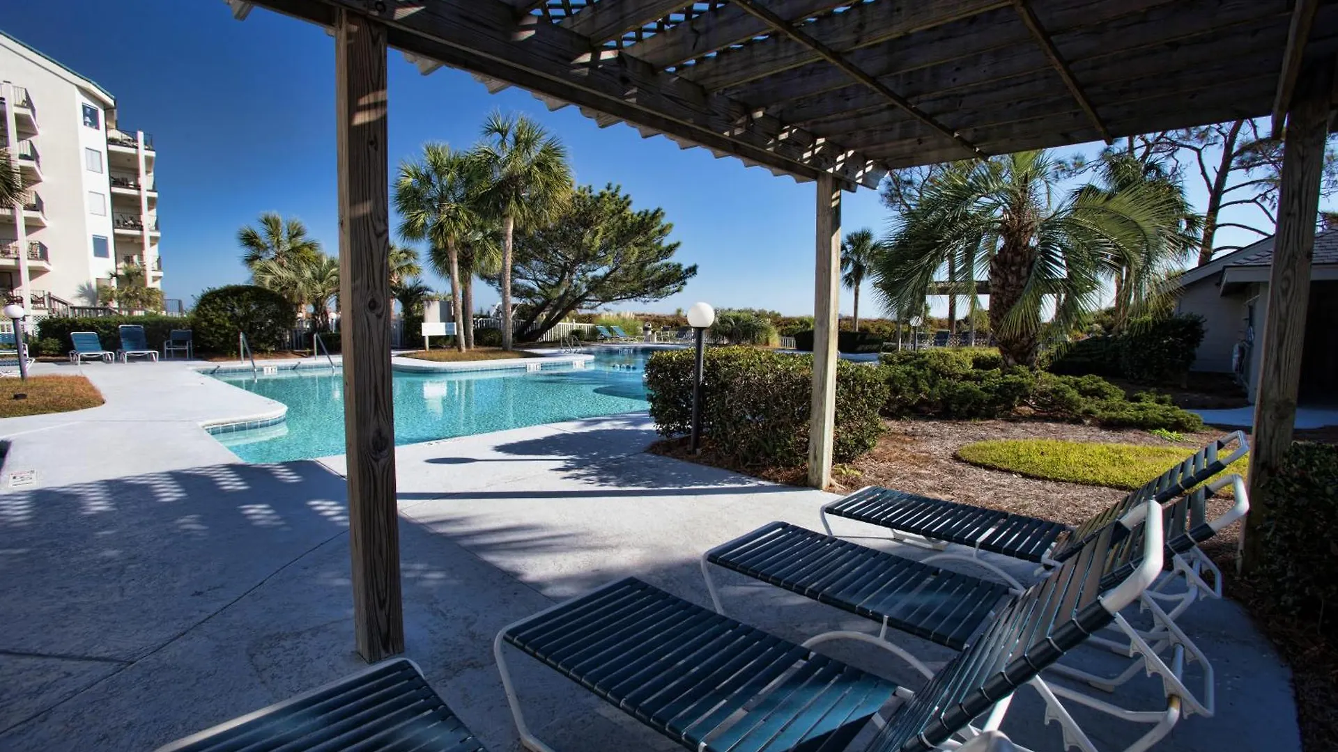 Ocean Views, Bikes, Private Balcony * Hilton Head Island