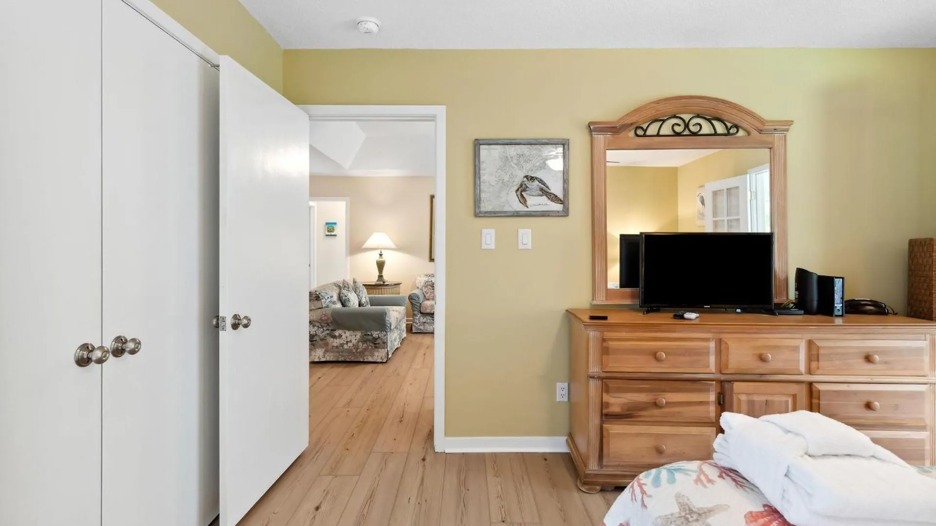 Kingston Cove 1 *