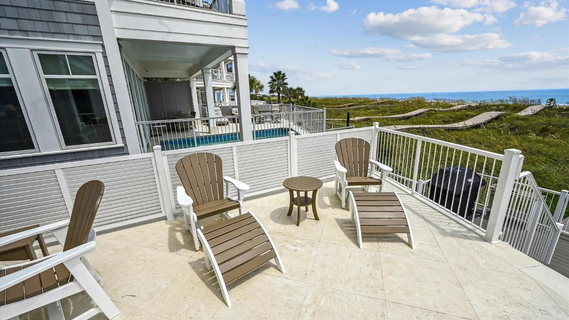8 Terra Bella Trace- Oceanfront, 6 Primary Rooms, Pool, Roof Top, Free Activities Included Holiday home