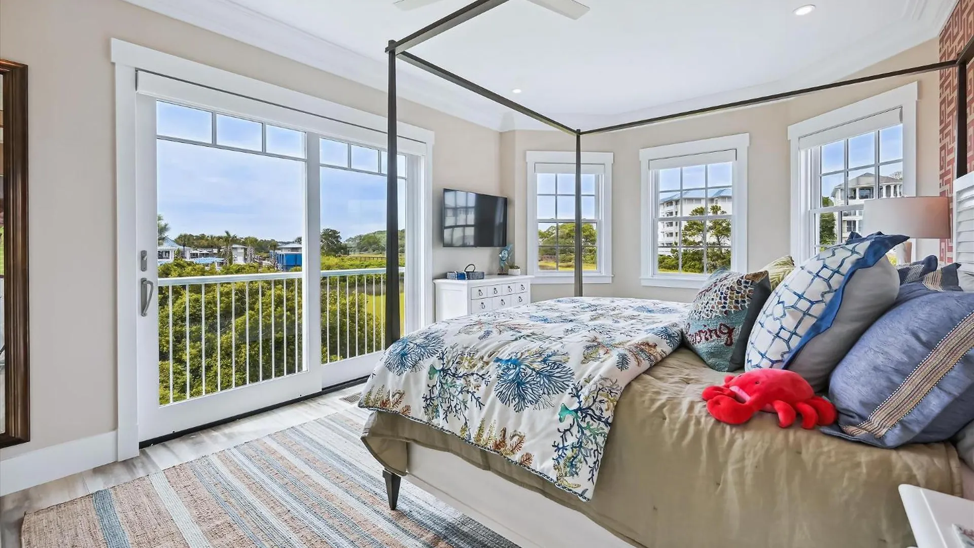 8 Terra Bella Trace- Oceanfront, 6 Primary Rooms, Pool, Roof Top, Free Activities Included *
