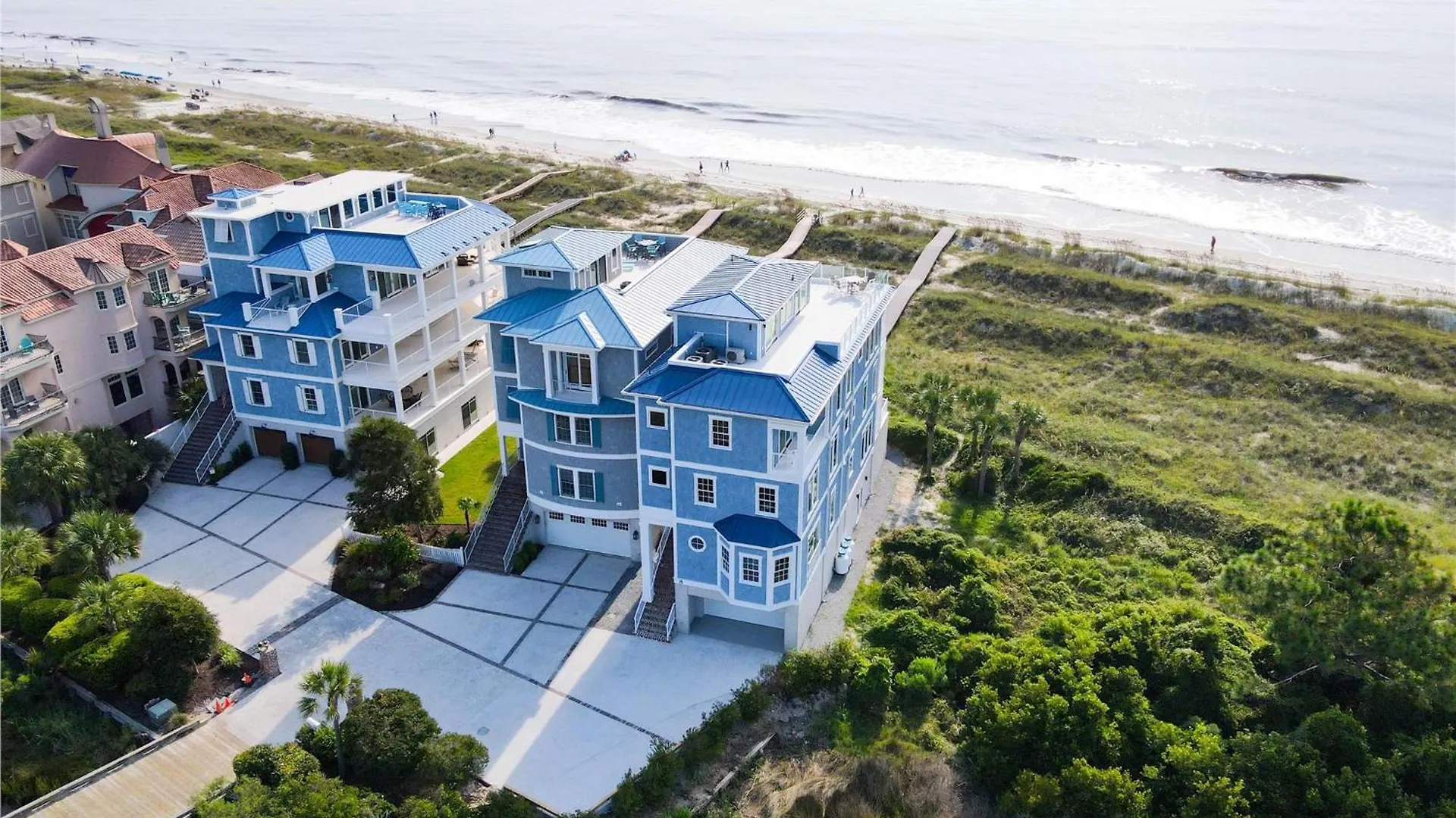 8 Terra Bella Trace- Oceanfront, 6 Primary Rooms, Pool, Roof Top, Free Activities Included