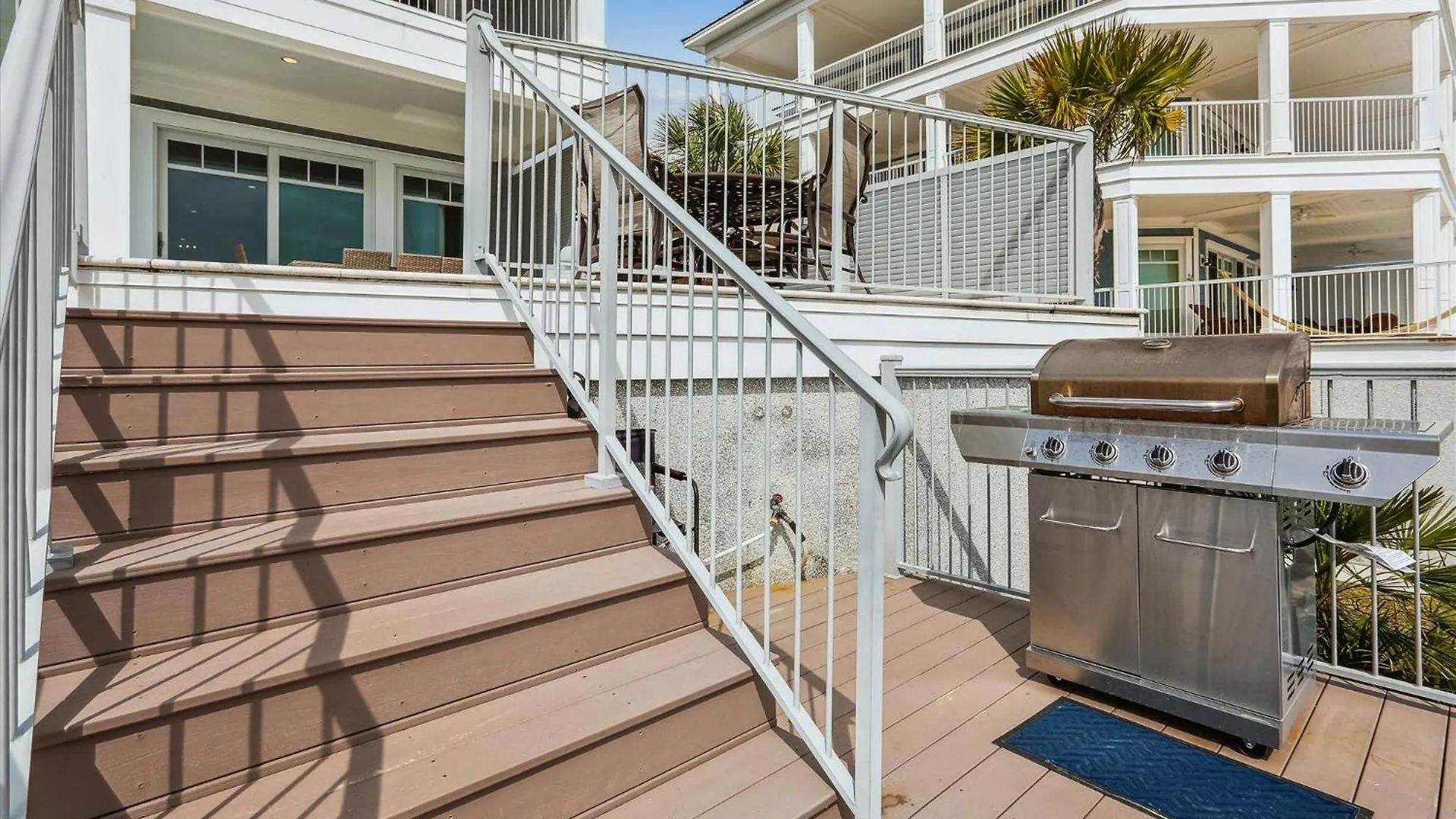 Holiday home 6 Terra Bella Trace- Oceanfront, Elevator, Private Pool, Roof Top, Free Activities Included Hilton Head Island