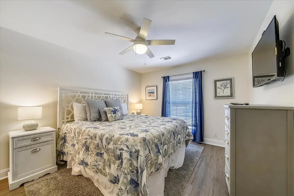 بيت للعطل 46 Folly Field Rd- Quick Walk To Beach, Large Private Pool & Yard, Free Activities Included