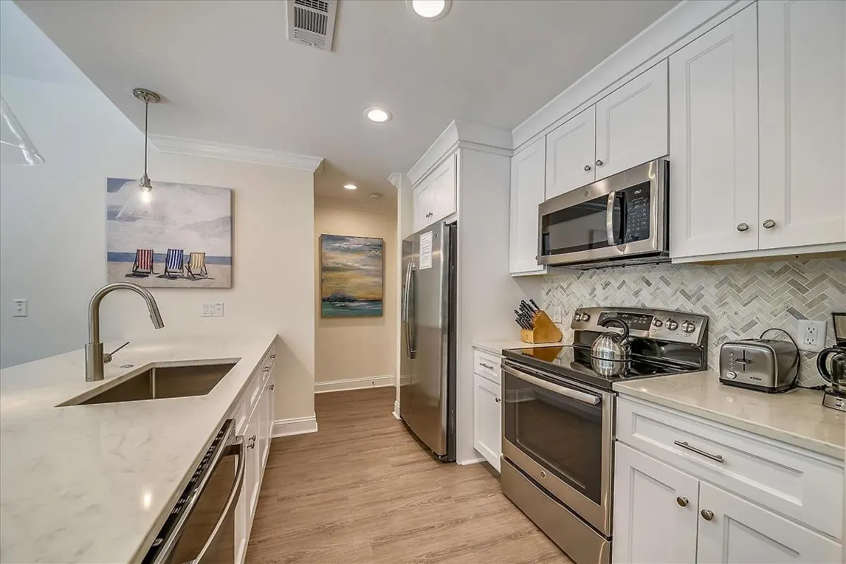 بيت للعطل 46 Folly Field Rd- Quick Walk To Beach, Large Private Pool & Yard, Free Activities Included