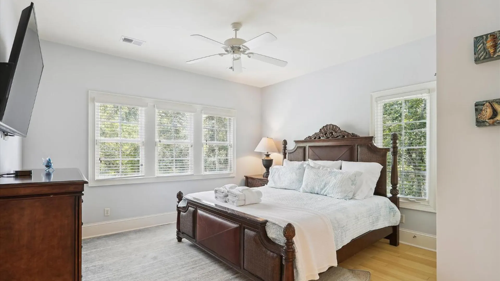 4 Surfwatch Way- Pet Friendly, Pool & Spa, Short Walk To Beach! Free Activities Included Hilton Head Island