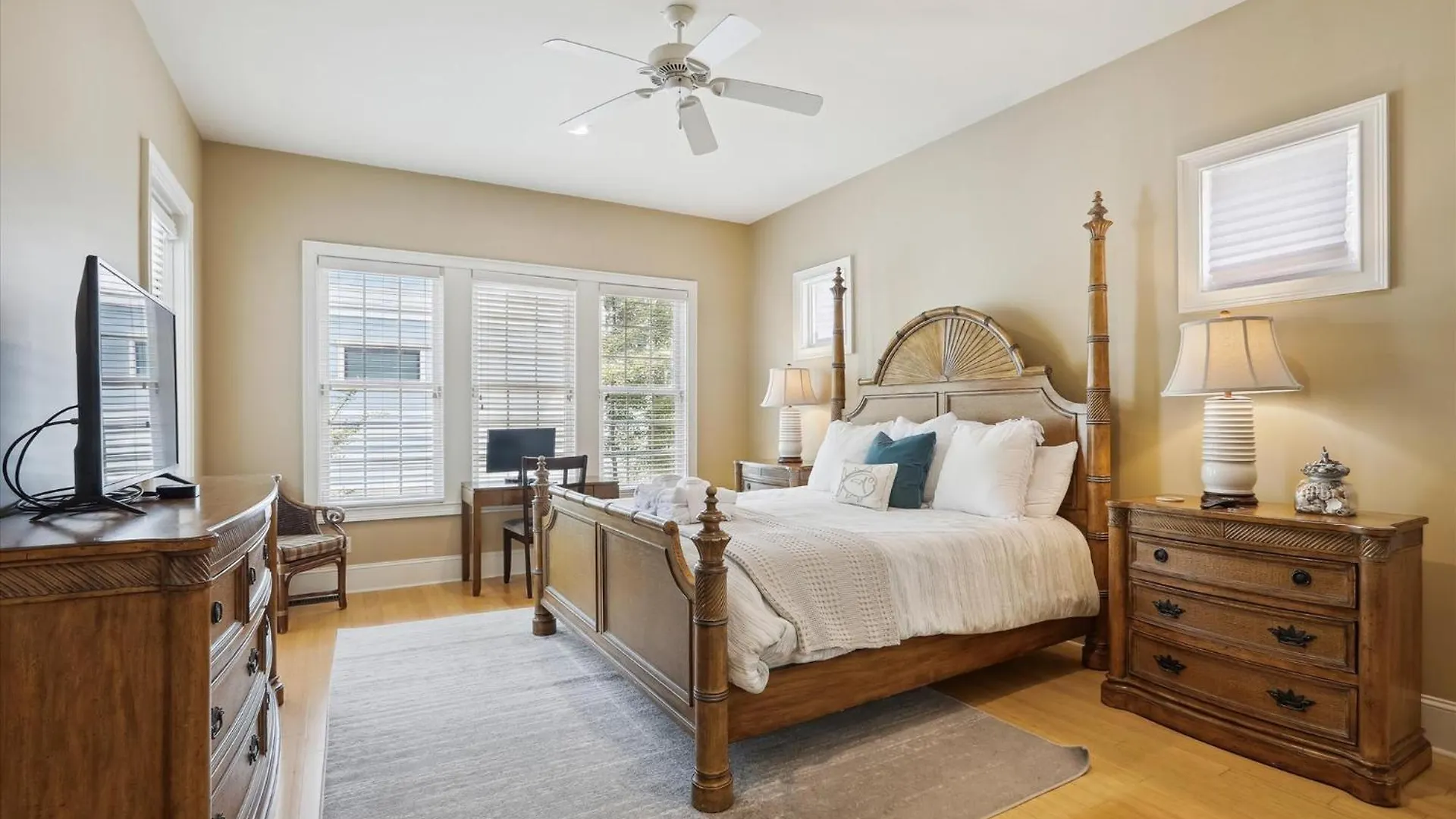 4 Surfwatch Way- Pet Friendly, Pool & Spa, Short Walk To Beach! Free Activities Included * Hilton Head Island