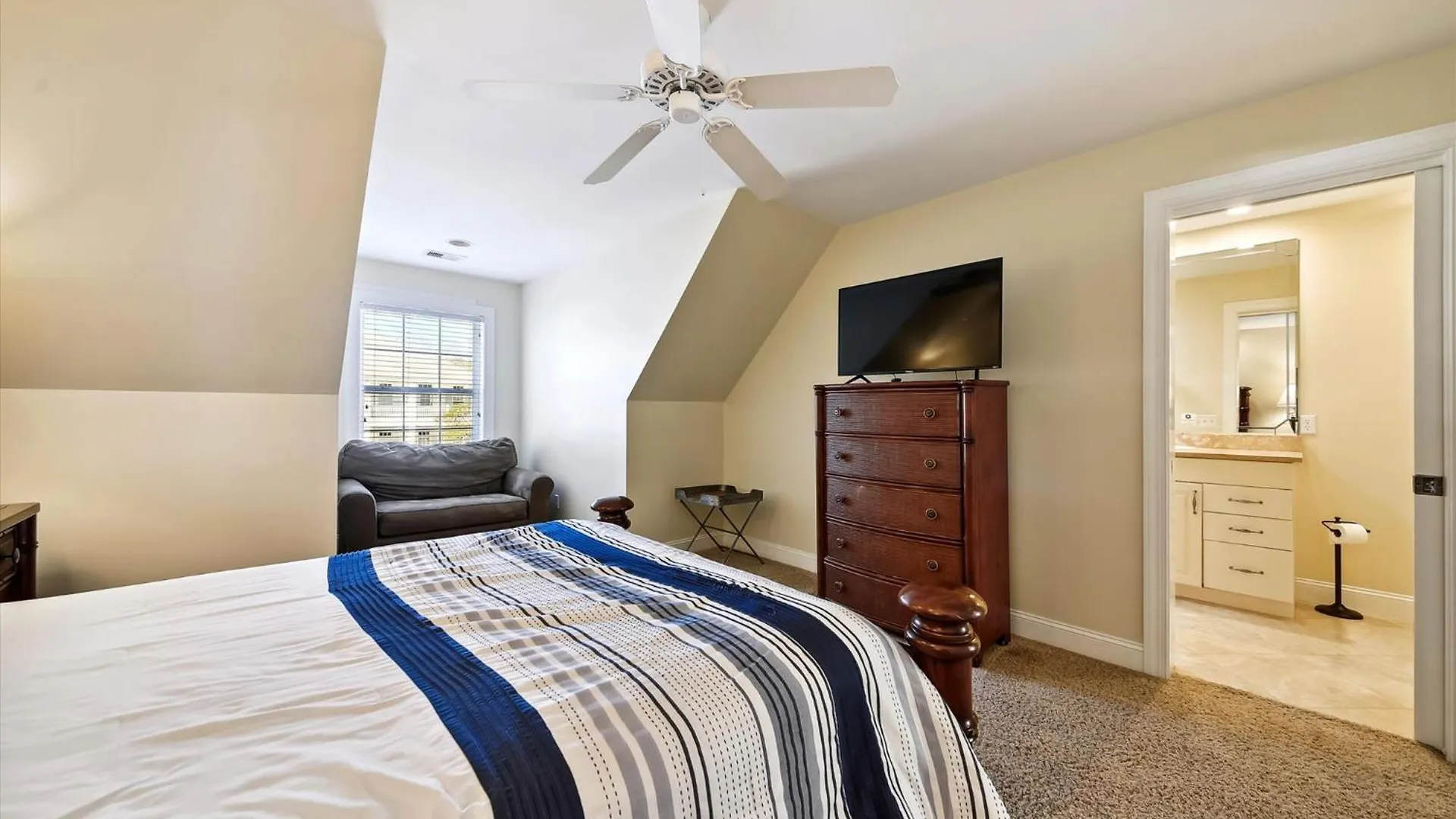 4 Sandy Trail- Short Walk To The Beach, Large Pool, Free Activities Included
